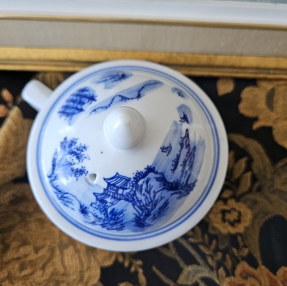 Vintage Blue and white Chinese tea cup made by Jingdezhen - Picture 4 of 7